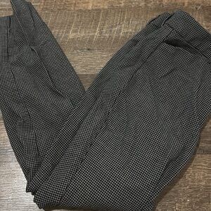 Old Navy Women's Black Houndstooth Pixie Skinny Pants